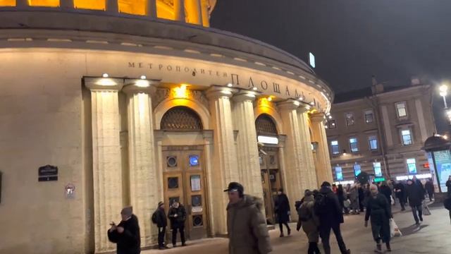 Метро Площадь Восстания и Московский вокзал смотреть онлайн