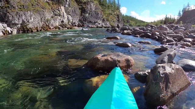В деревянном башмаке/на дырявом каяке смотреть онлайн