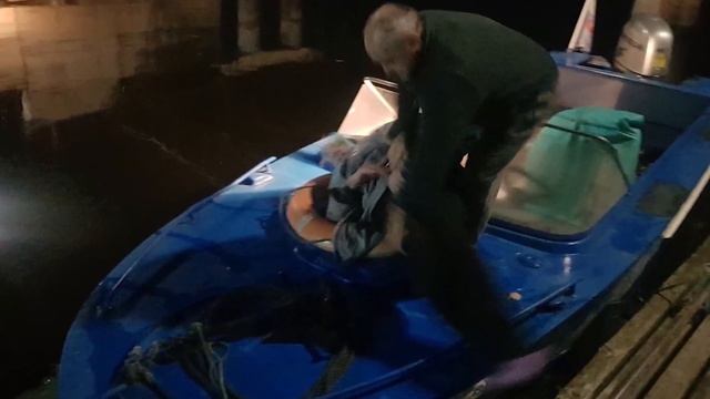 На волосок от гибели. Пинские спасатели подоспели вовремя смотреть онлайн