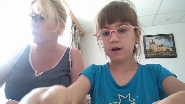 Урок 3. Развитие мелкой моторики. Работа с пластилином смотреть онлайн