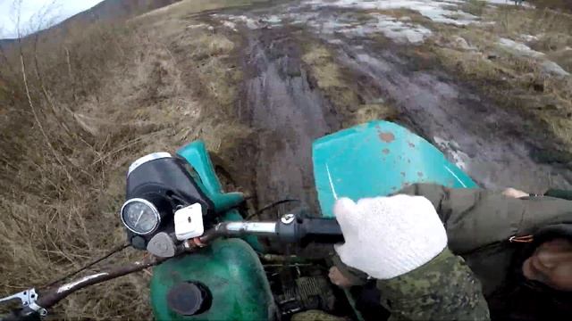 Перевернулись на Мотоцикле Урал в грязи смотреть онлайн
