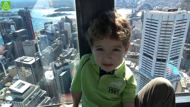Поднимаемся на самую высокую башню Сиднея  (The Sydney Sky Tower Eye)  Покупаем сувениры