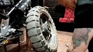 Motoland scrambler, пробег 3000 км. Замена звёзд и цепи для удлинения передач.