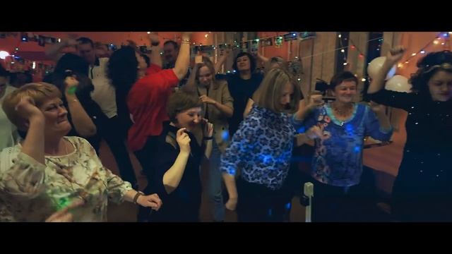 Сюрприз от родителей для выпускников школы №5 г. Лесосибирск смотреть онлайн