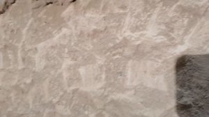 Почему бухтит штукатурка. Как штукатурить стены в ванной. Как штукатурить цементной штукатуркой.