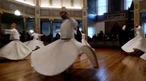 Крутящиеся дервиши