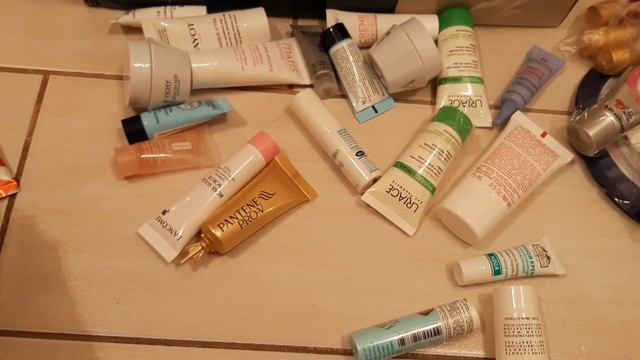 VLOG: самолет/косметическая посылка/покупки в Ikea/отрывки из жизни смотреть онлайн