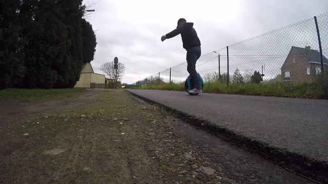 Riding the Inmotion V3 first run смотреть онлайн