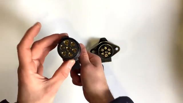 Вилка+розетка (пластик) ПС-325-3723100 смотреть онлайн