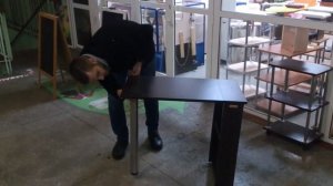 Маникюрный стол складной компактный для салона или квартиры