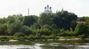 Вантовый мост и теплоход "Василий Чапаев"/Cable-stay bridge and motor ship "Vasily Chapaev"