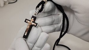 Мужской крест из серебра и золота на чёрном дереве Эбен Авторская работа