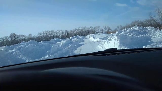 Поездка на дачу после снегопадов смотреть онлайн