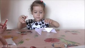 Делаем Оригами Кошку из бумаги, подарок для её кошечки Мурки. Учимся сгибать бумагу, изучаем фигуры