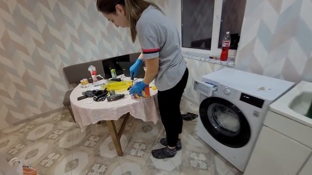 Что Кристина творит \ Чуть не испортила новый ремонт у мамы \ Ремонт в новом доме своими руками смотреть онлайн