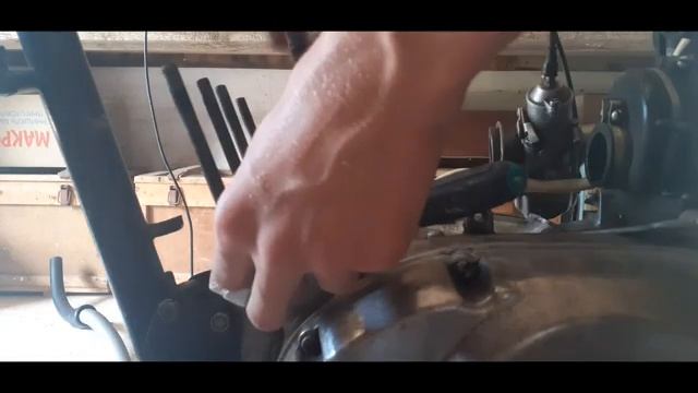 Как поменять втулку под палец ИЖ Юпитер 5 не снимая шатун.Сказ о о том как ЖЕКА втулку ВГШ менял смотреть онлайн