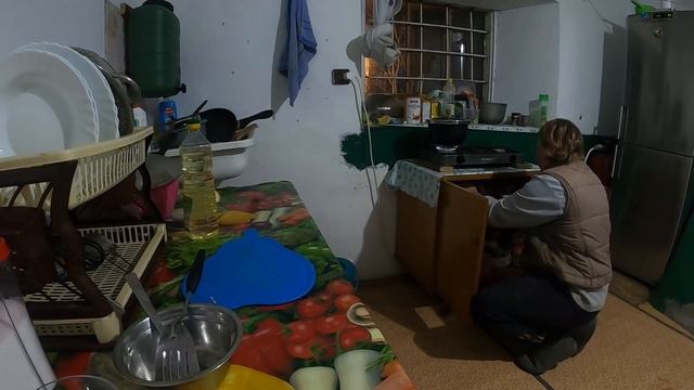 ПОСАДИЛА САМА 5 СОТОК КАРТОШКИ/ СЕЛЬСКАЯ ЖИЗНЬ смотреть онлайн