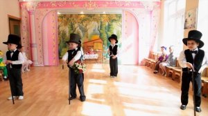 Танец кротов в детском саду АНО ДОУ Солнышко