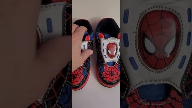 Ботинки на колесиках Spider-Man