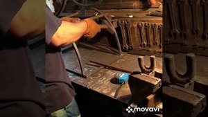 Ножки для мангала из газового балона.