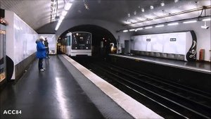 Métro de Paris : Jules Joffrin | Ligne 12 ( RATP MF67 )