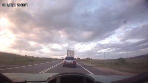 Считается выездом на встречную полосу?