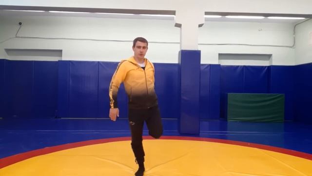 Комплекс общеразвивающих упражнений. Упражнения для развития силы