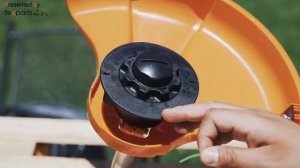 Fadenbefüllen beim STIHL AutoCut C 5-2 montiert auf Stihl FSE 71 // Flexparts.de