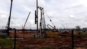 Как забивают сваю