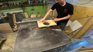 Смарт установка музыки и установка сабвуфера.