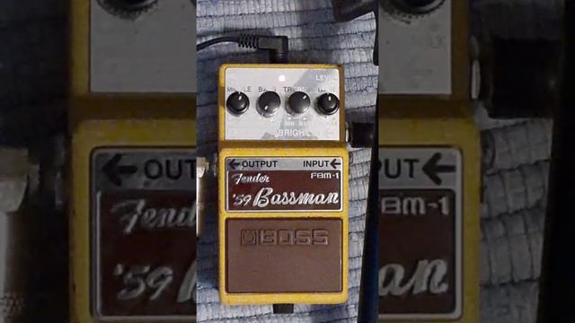 Boss FBM-1 Fender '59 Bassman pedal demo смотреть онлайн