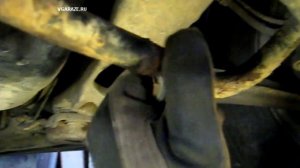 Замена задних втулок стабилизатора на Volvo V70