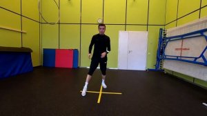 Онлайн-тренировка по футболу: комплексные упражнения на координацию