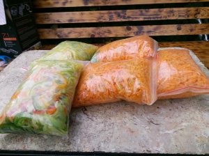 ? Как сохранить перчик и морковь c грядки свежими на зиму ?