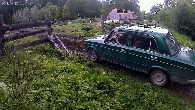 БПГВ-Гусеничная платформа на радиоуправлении для СВО смотреть онлайн