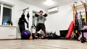 Качаем ноги с гирей. Крутейший комплекс с гирями на ноги для силы и выносливости.
