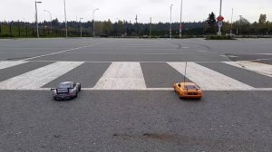 HPI Sport 3 Flux vs Associated Apex