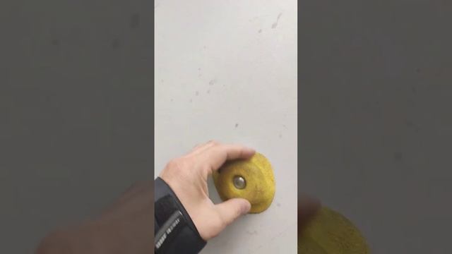 Сэкономили на зацепах для скалодрома на детской площадке смотреть онлайн