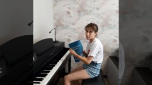 УРОК ИГРЫ НА ФОРТЕПИАНО ДЛЯ НАЧИНАЮЩИХ