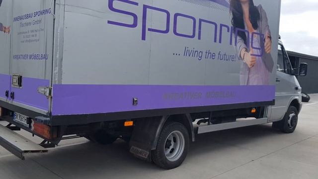 Mercedes Sprinter 416 груз. будка (2005) смотреть онлайн