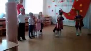 Песня про урожай на празднике Осени в детском саду.