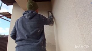 декоративная штукатурка барашек или камешковоя штукатурка (как наносить и главные моменты в  роботе