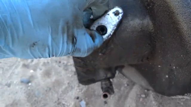 EGR valve cleaning, Volvo 850, 1993, 1994 and 1995 - VOTD смотреть онлайн