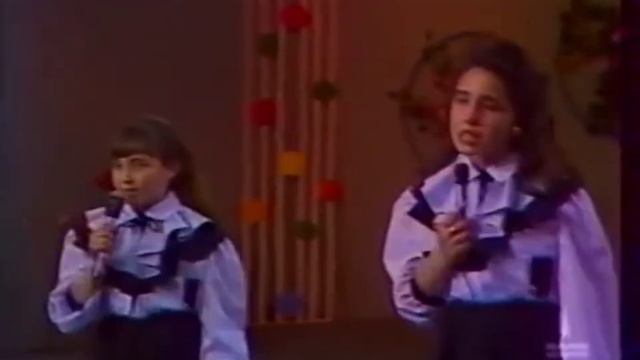 Детский ансамбль русской народной песни "ЖЕМЧУЖИНКА" смотреть онлайн