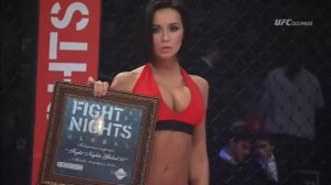 Грудастая Ринг герл