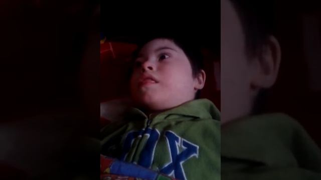 ВИДЕО Артём Акопов . помогите малышу избавиться от боли! посмотрите до конца... смотреть онлайн