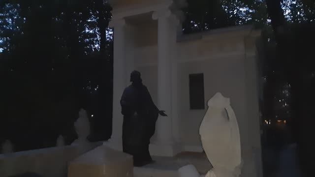 НА ВВЕДЕНСКОМ КЛАДБИЩЕ...(11)