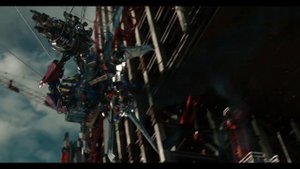 Трансформеры 3 Оптимус Прайм Спасает Сэма Карли и Солдат от Дриллера в 4k UHD