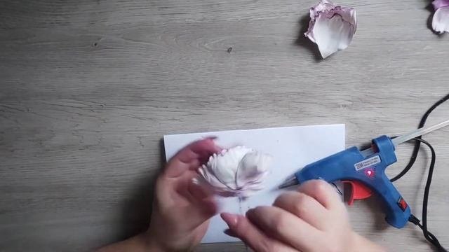МК Красивая заколка роза из фоамирана своими руками/DIY/beautiful Hairpin Made Of Foamiran