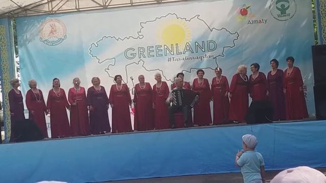 Русская народная песня Течет ручей смотреть онлайн